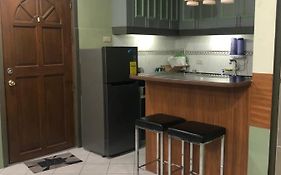 2 Separate Units, 1Br On 23Rd Flr And 3Br Penthouse On 41St Flr In Manila, Near Slec,Us Embassy, Mall And Parks With Excellent View