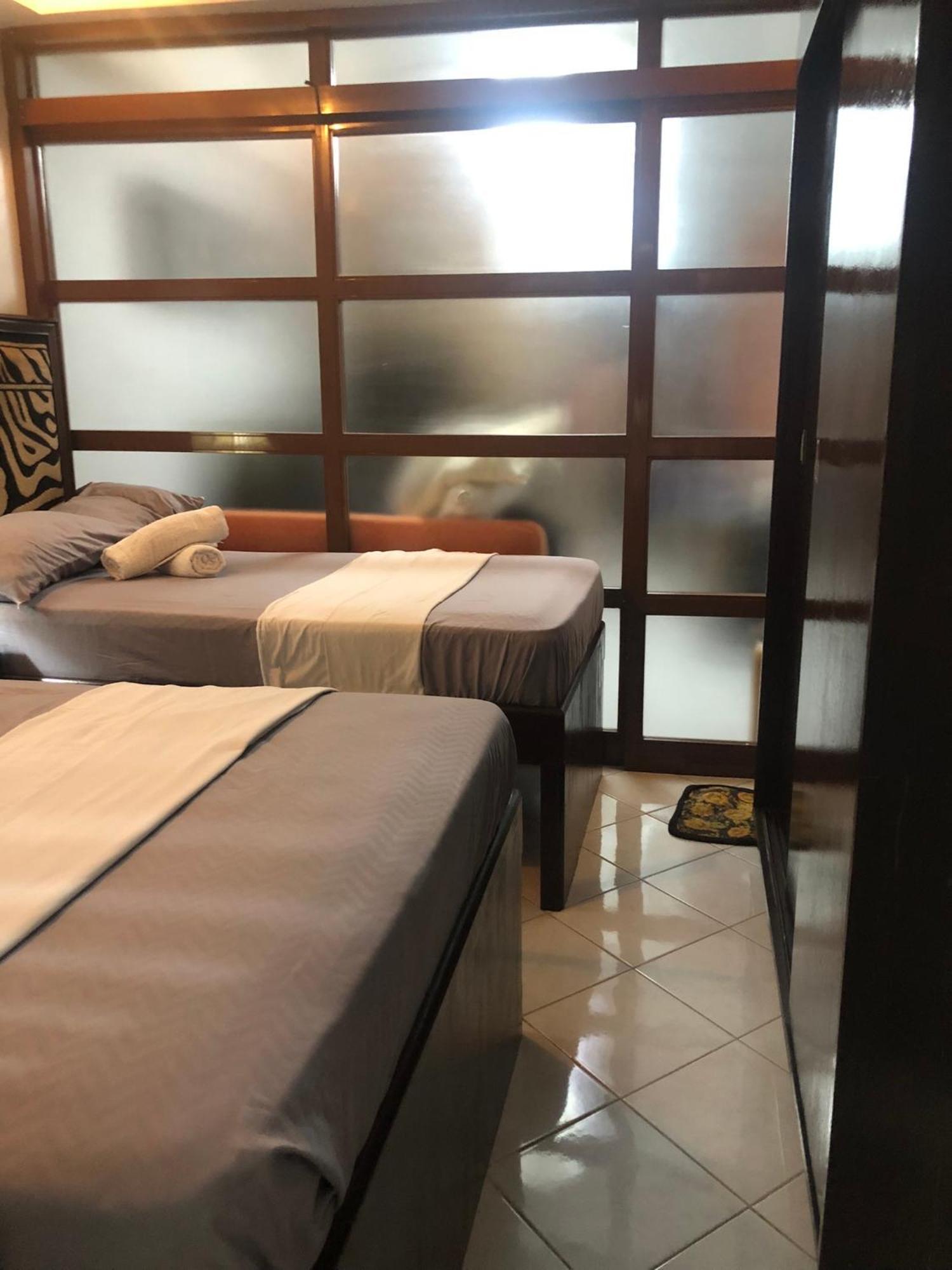 2 Separate Units, 1Br On 23Rd Flr And 3Br Penthouse On 41St Flr In Manila, Near Slec,Us Embassy, Mall And Parks With Excellent View Exterior photo